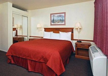 Quality Inn And Suites Mesa Quarto foto